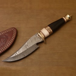 Hunting knife