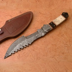 Tracker Knife